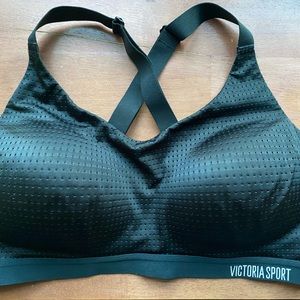 VS Sports Bra